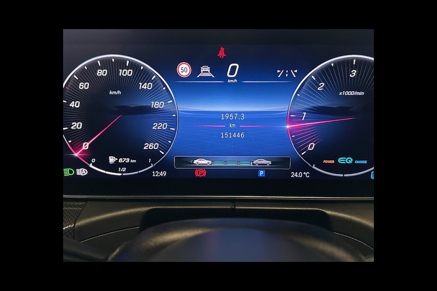 Mercedes-Benz C-Klasse 220D AMG STYLING-MEMORY-DISTRONIC-360 CAMERA-TREKHAAK-COMPLEET