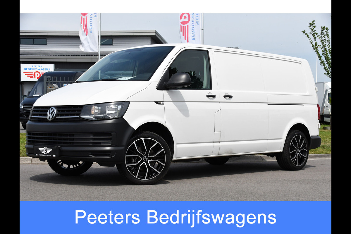 Volkswagen Transporter 2.0 TDI L2H1 Highline Cruise, Multimedia, 150PK, Automaat, trekhaak, Airco, LM Velg, Uniek! Volkswagen Transporter 2.0 TDI L2H1 Highline Cruise, Multimedia, 150PK, Automaat, trekhaak, Airco, LM Velg, Uniek!