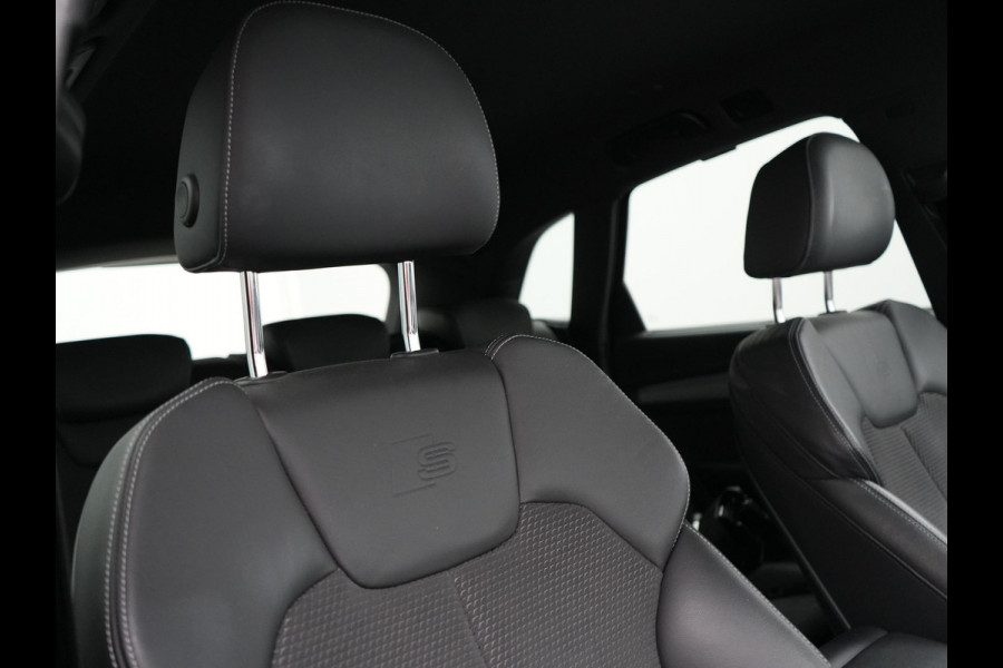 Audi Q5 55 TFSI e Quattro S Line Plug In Hybrid 367pk PHEV | Adaptive Cruise | Alcantara Sportstoelen Massage | 20"L.M | Keyless | DAB | Navi | Stoelverwarming | El. Achterklep |