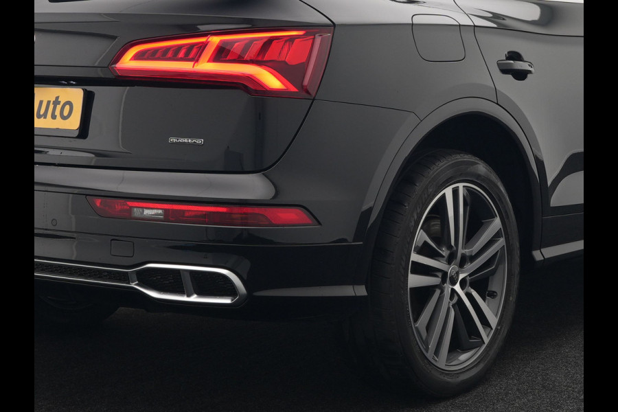 Audi Q5 55 TFSI e Quattro S Line Plug In Hybrid 367pk PHEV | Adaptive Cruise | Alcantara Sportstoelen Massage | 20"L.M | Keyless | DAB | Navi | Stoelverwarming | El. Achterklep |