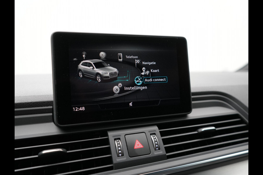 Audi Q5 55 TFSI e Quattro S Line Plug In Hybrid 367pk PHEV | Adaptive Cruise | Alcantara Sportstoelen Massage | 20"L.M | Keyless | DAB | Navi | Stoelverwarming | El. Achterklep |