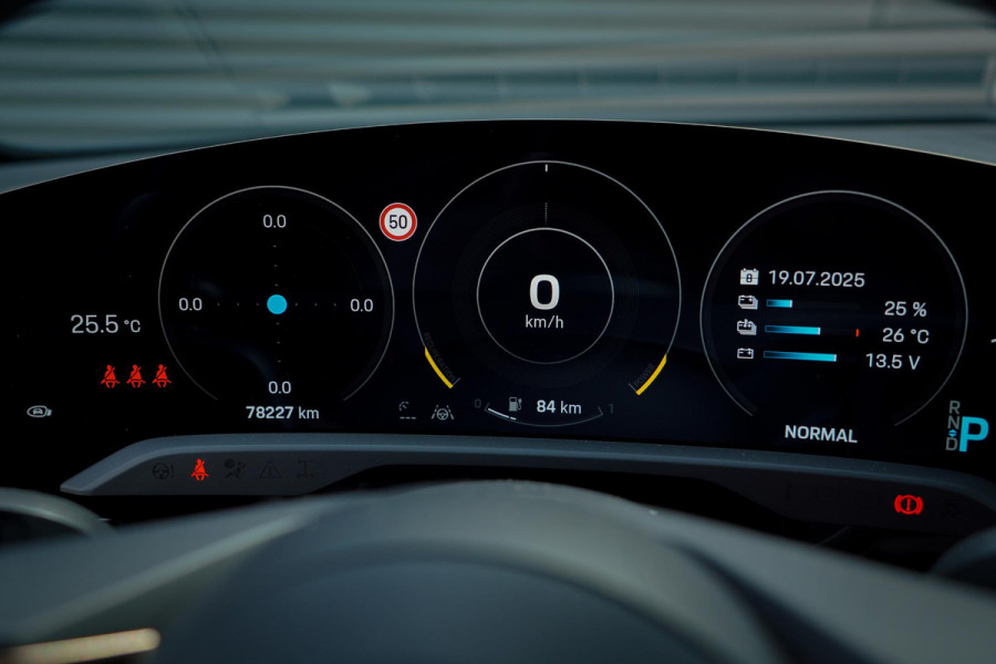 Porsche Taycan 4S Performance 84 kWh / Pano / 4Wiel Sturing / Bose / ACC / Incl BTW