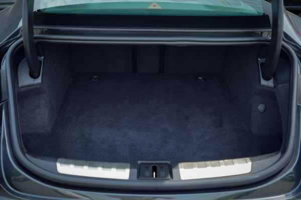 Porsche Taycan 4S Performance 84 kWh / Pano / 4Wiel Sturing / Bose / ACC / Incl BTW