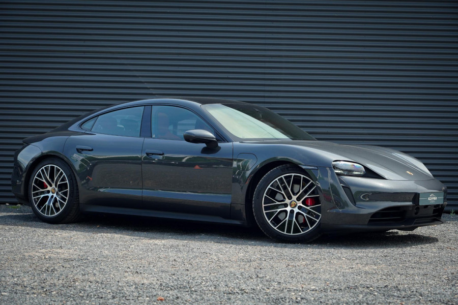 Porsche Taycan 4S Performance 84 kWh / Pano / 4Wiel Sturing / Bose / ACC / Incl BTW
