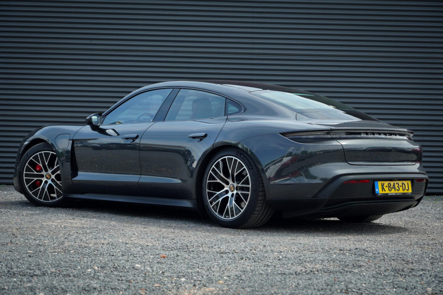 Porsche Taycan 4S Performance 84 kWh / Pano / 4Wiel Sturing / Bose / ACC / Incl BTW