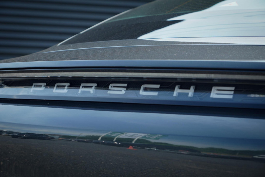 Porsche Taycan 4S Performance 84 kWh / Pano / 4Wiel Sturing / Bose / ACC / Incl BTW