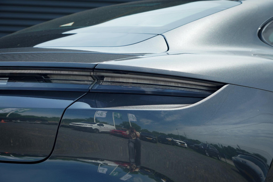 Porsche Taycan 4S Performance 84 kWh / Pano / 4Wiel Sturing / Bose / ACC / Incl BTW