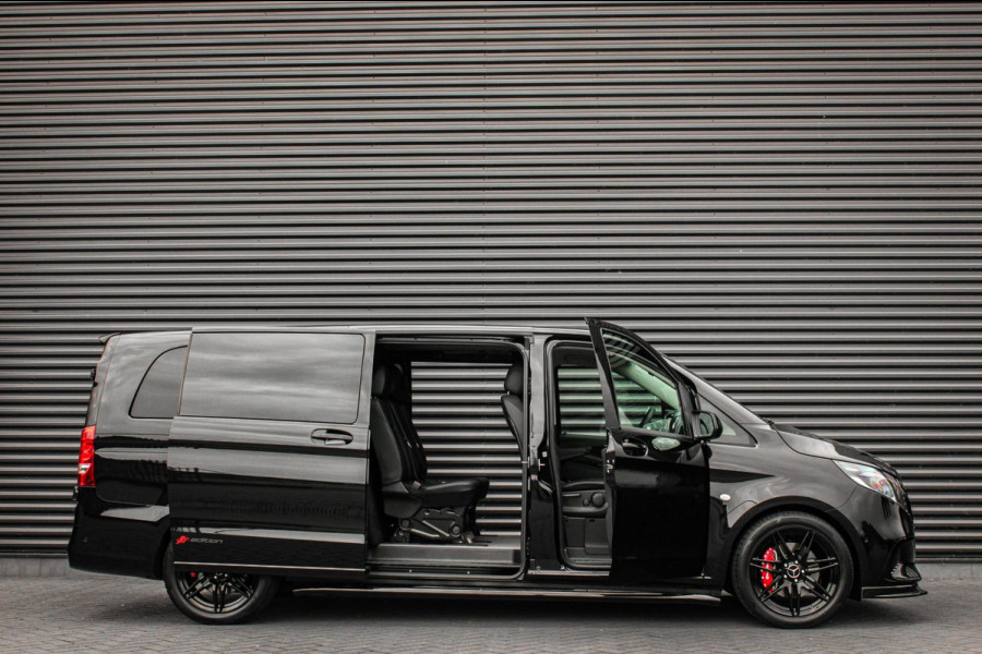 Mercedes-Benz Vito 119 CDI L3 SPORT DUBBEL CABINE / DC / BPM VRIJ / FULL BLACK / 2X SCHUIFDEUREN / AMG / VERLAAGD / APPLE CARPLAY