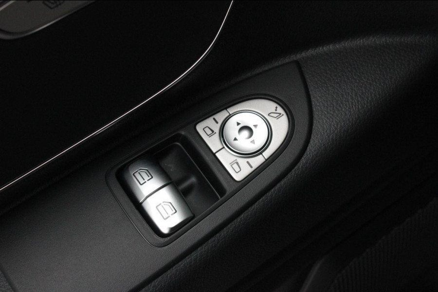 Mercedes-Benz Vito 119 CDI L3 SPORT DUBBEL CABINE / DC / BPM VRIJ / FULL BLACK / 2X SCHUIFDEUREN / AMG / VERLAAGD / APPLE CARPLAY