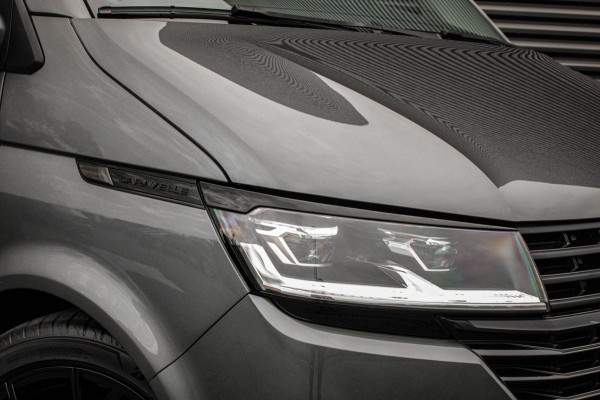Volkswagen Transporter 2.0 TDI L2H1 30 DC CARAVELLE 199PK LEIGHTONVANS BODYKIT / FULL OPTIONS / LEDEREN BEKLEDING / APPLE CARPLAY