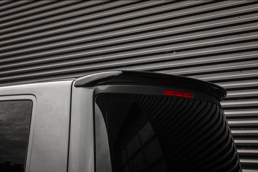 Volkswagen Transporter 2.0 TDI L2H1 30 DC CARAVELLE 199PK LEIGHTONVANS BODYKIT / FULL OPTIONS / LEDEREN BEKLEDING / APPLE CARPLAY