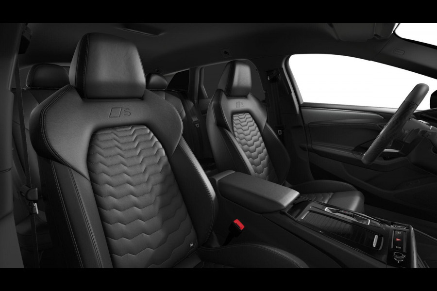 Audi A6 Avant e-tron S edition 83 kWh | Remzadels rood | Winterpakket | Leder interieur | Privacy glass |