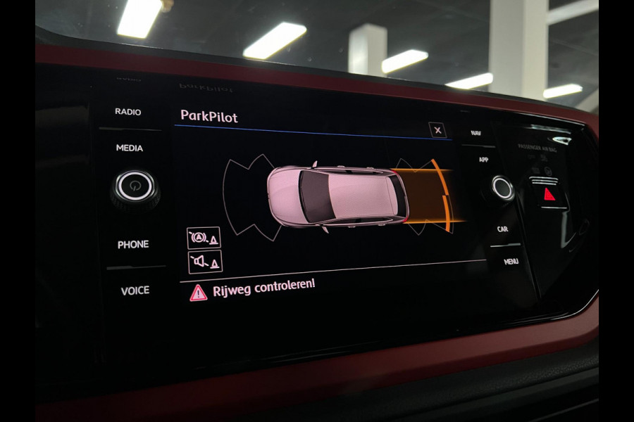 Volkswagen Polo 1.0 Beats | Carplay | Stoelverwarming | Navi