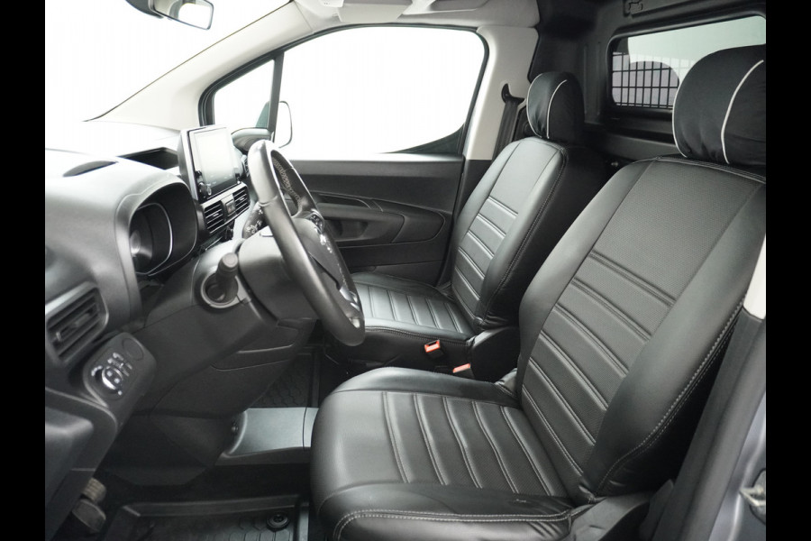 Opel Combo 1.5D 102PK L1H1 Innovation Leder Apple Carplay Android Auto Cruise Control Stoel+Stuurverwarming Navi* DAB+ Pdc Achterklep Schuifdeur Led Regen-Lichtsensor Bluetooth Laden-Kasten inbouw 1e Eigenaar Euro 6