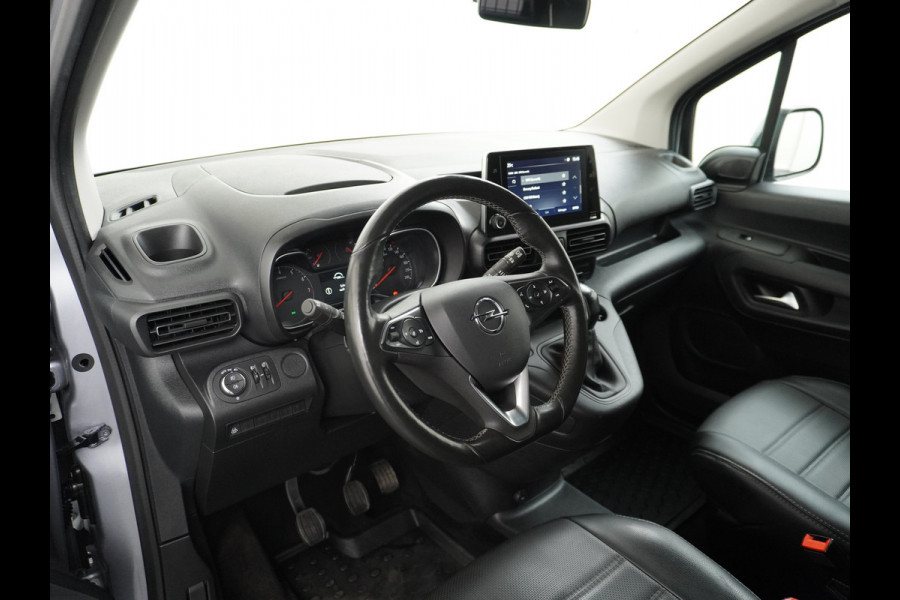 Opel Combo 1.5D 102PK L1H1 Innovation Leder Apple Carplay Android Auto Cruise Control Stoel+Stuurverwarming Navi* DAB+ Pdc Achterklep Schuifdeur Led Regen-Lichtsensor Bluetooth Laden-Kasten inbouw 1e Eigenaar Euro 6