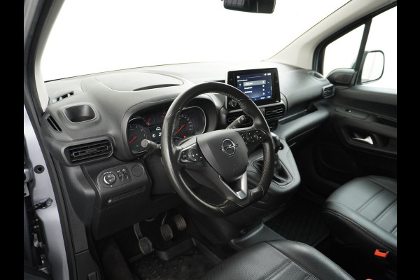 Opel Combo 1.5D 102PK L1H1 Innovation Leder Apple Carplay Android Auto Cruise Control Stoel+Stuurverwarming Navi* DAB+ Pdc Achterklep Schuifdeur Led Regen-Lichtsensor Bluetooth Laden-Kasten inbouw 1e Eigenaar Euro 6