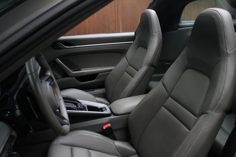 Porsche 911 3.0 4 Targa Leder Navi Camera Bose Climate PDC Alcantara binnenhemel (zwart) Stoelverwarming Carplay Xenon LM velgen