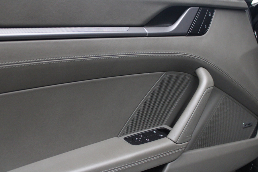 Porsche 911 3.0 4 Targa Leder Navi Camera Bose Climate PDC Alcantara binnenhemel (zwart) Stoelverwarming Carplay Xenon LM velgen