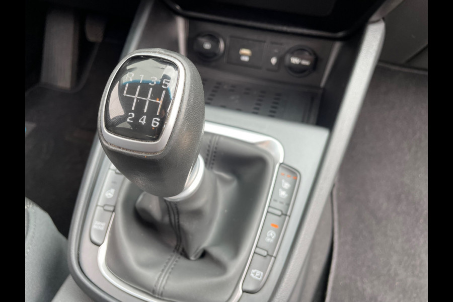 Hyundai Kona 1.0 T-GDI Premium / Navigatie / Camera