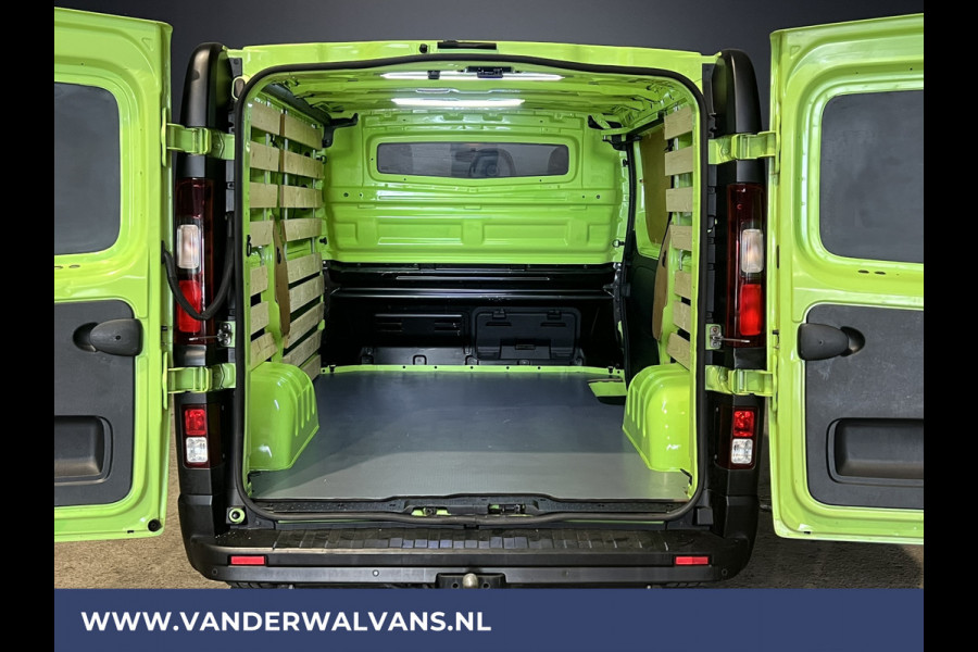Renault Trafic 1.6 dCi L1H1 Euro6 ** Airco | Navigatie | Cruisecontrol | Trekhaak | Parkeersensoren | Bijrijdersbank