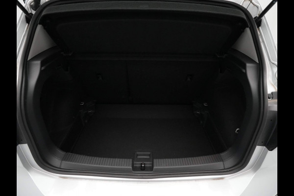 Volkswagen T-Cross 1.0 TSI 95pk Life Navigatie Pdc Clima Acc 20