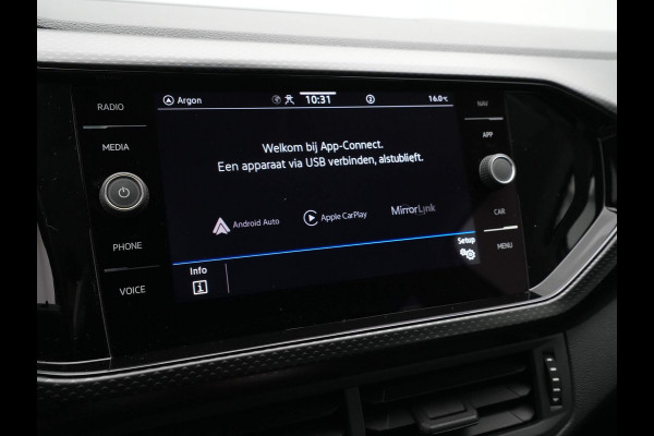 Volkswagen T-Cross 1.0 TSI 95pk Life Navigatie Pdc Clima Acc 20