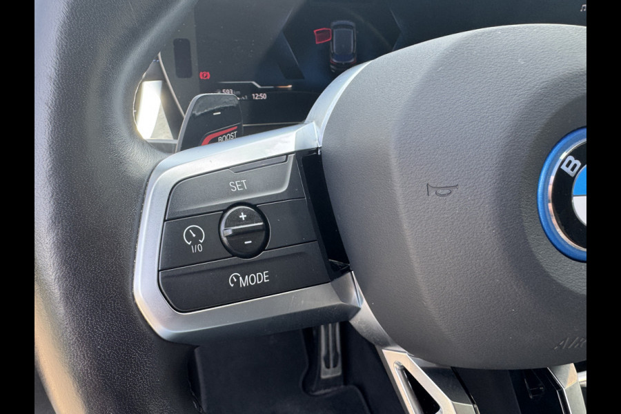 BMW 2 Serie Active Tourer 225e xDrive M pakket, Harman/Kardon, Head-Up, Trekhaak, Panoramadak, Adaptive cruise, Alle Opies!!! .Neem contact op en we maken een afspraak!