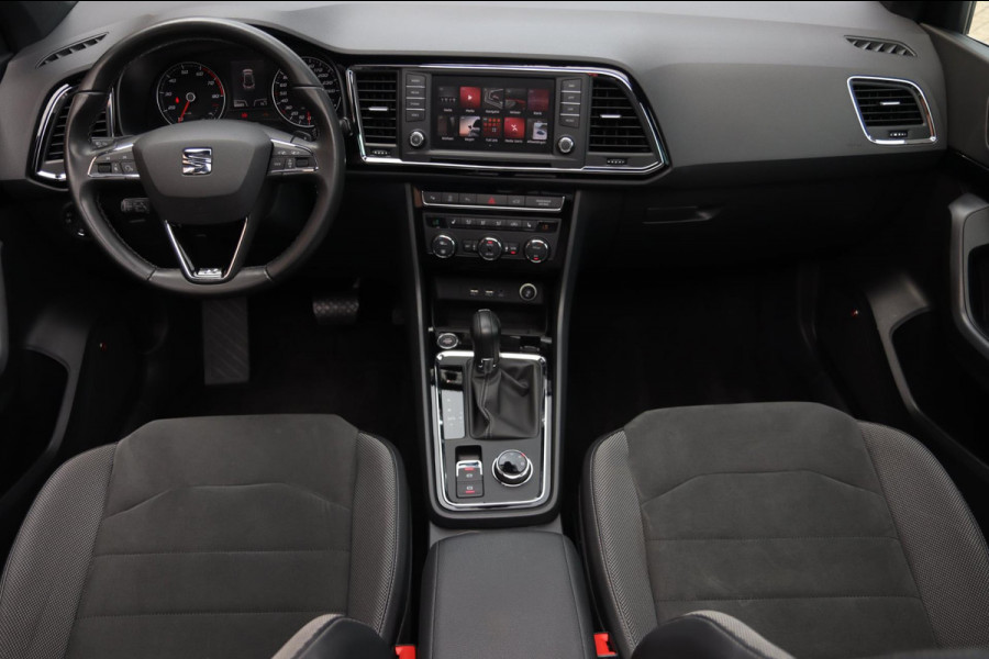 Seat Ateca 1.5 TSI Xcellence / PANODAK / KEYLESS / CAMERA / BEATS /  DODEHOEK