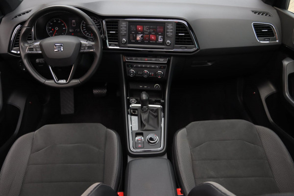 Seat Ateca 1.5 TSI Xcellence / PANODAK / KEYLESS / CAMERA / BEATS /  DODEHOEK