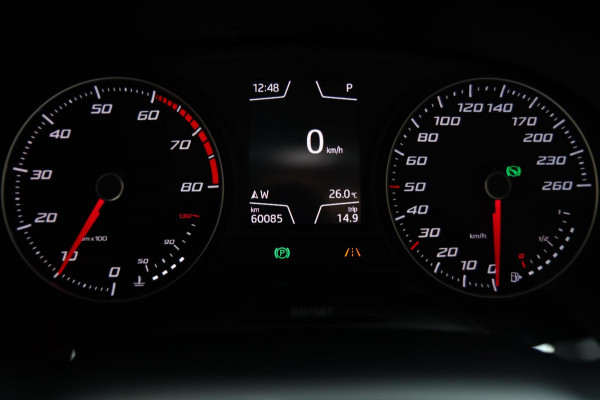 Seat Ateca 1.5 TSI Xcellence / PANODAK / KEYLESS / CAMERA / BEATS /  DODEHOEK