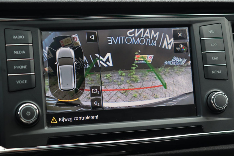 Seat Ateca 1.5 TSI Xcellence / PANODAK / KEYLESS / CAMERA / BEATS /  DODEHOEK