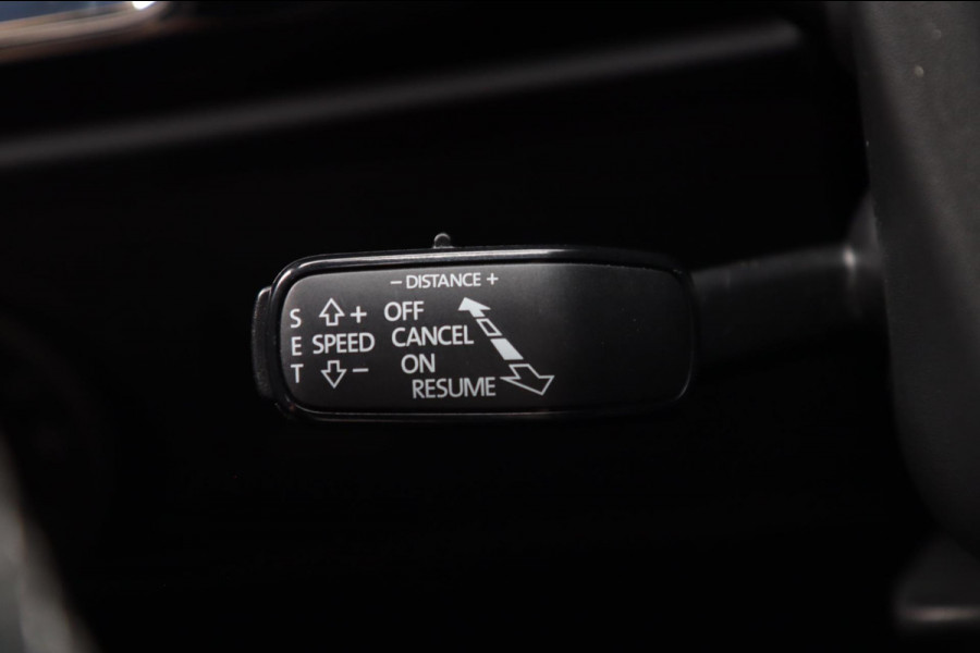 Seat Ateca 1.5 TSI Xcellence / PANODAK / KEYLESS / CAMERA / BEATS /  DODEHOEK