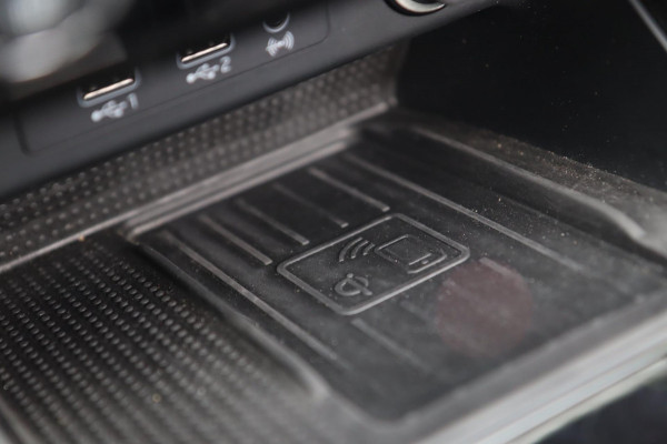 Seat Ateca 1.5 TSI Xcellence / PANODAK / KEYLESS / CAMERA / BEATS /  DODEHOEK
