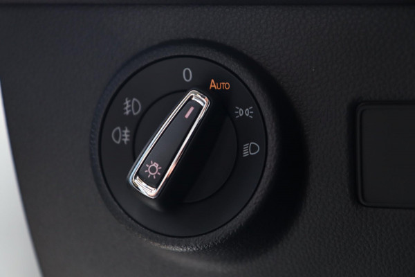 Seat Ateca 1.5 TSI Xcellence / PANODAK / KEYLESS / CAMERA / BEATS /  DODEHOEK