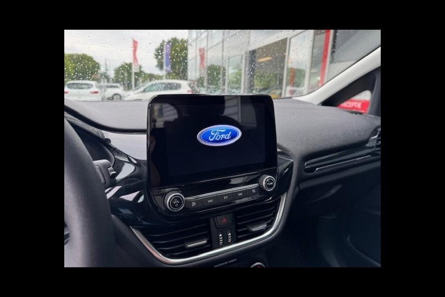 Ford Fiesta 1.1 Trend NL-auto/50.000 km !!!/Trekhaak/Airco/Apple Car&Android