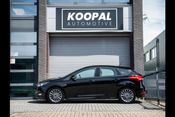 Ford Focus 1.0 ST-Line | Navi | Trekhaak | Cruise | NAP |