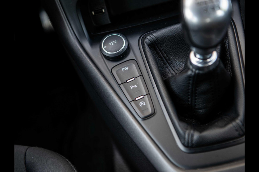 Ford Focus 1.0 ST-Line | Navi | Trekhaak | Cruise | NAP |
