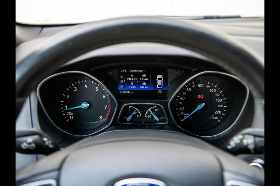 Ford Focus 1.0 ST-Line | Navi | Trekhaak | Cruise | NAP |