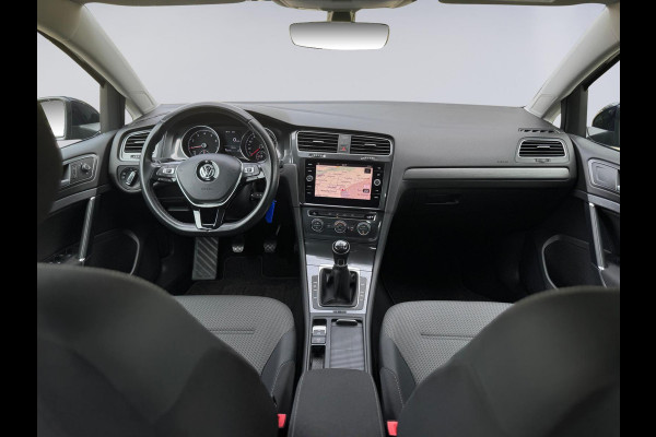 Volkswagen Golf 1.5 TSI 130 pk Comfortline, 5 deurs, navigatie, ecc, Nederlandse auto met nationale auto pas