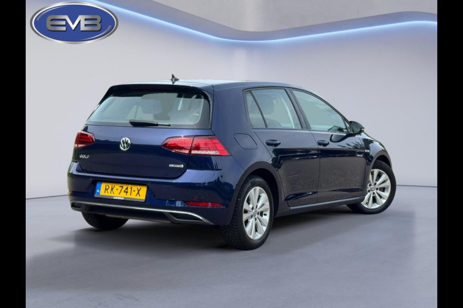 Volkswagen Golf 1.5 TSI 130 pk Comfortline, 5 deurs, navigatie, ecc, Nederlandse auto met nationale auto pas