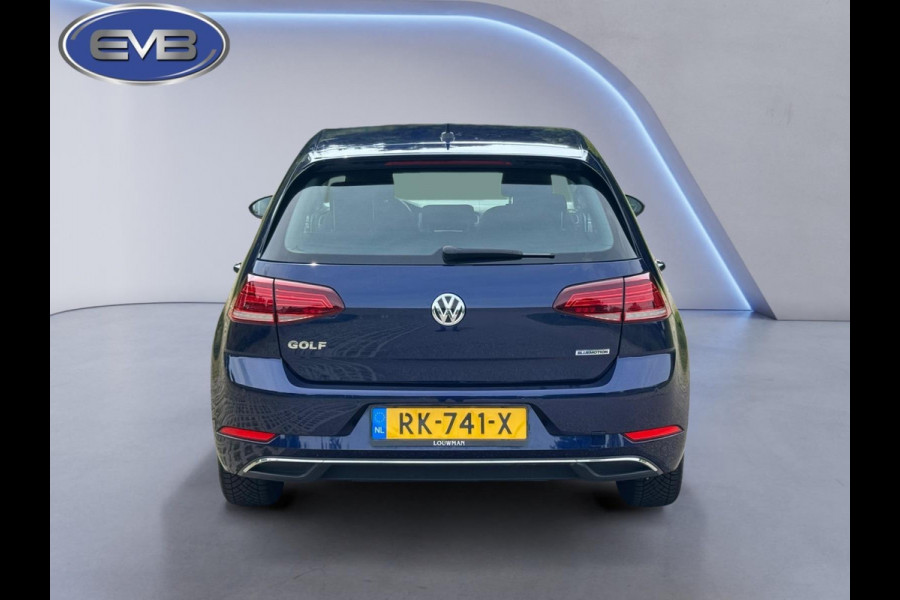 Volkswagen Golf 1.5 TSI 130 pk Comfortline, 5 deurs, navigatie, ecc, Nederlandse auto met nationale auto pas