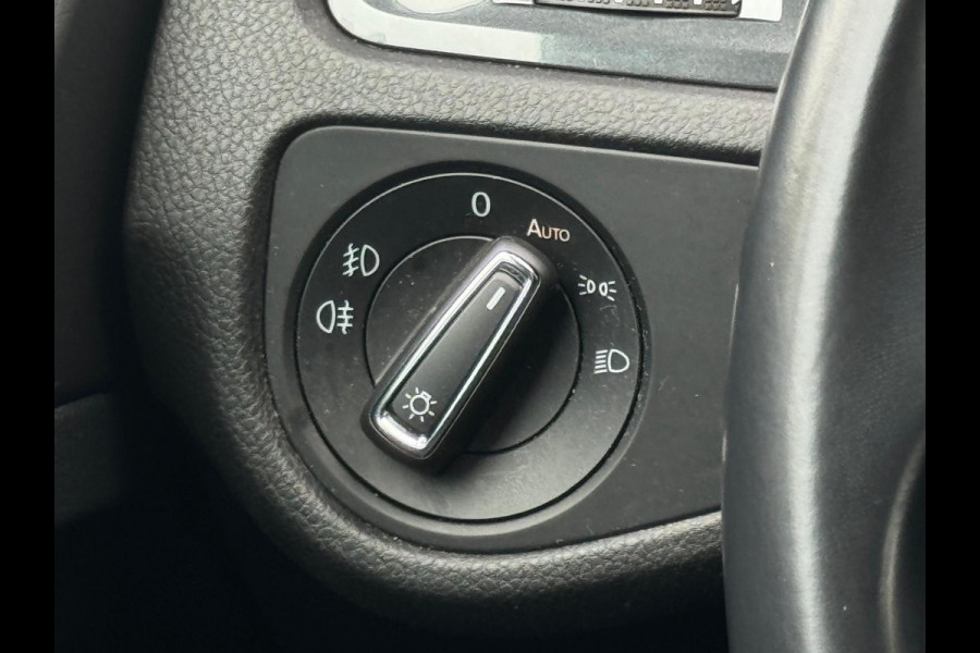 Volkswagen Golf 1.5 TSI 130 pk Comfortline, 5 deurs, navigatie, ecc, Nederlandse auto met nationale auto pas