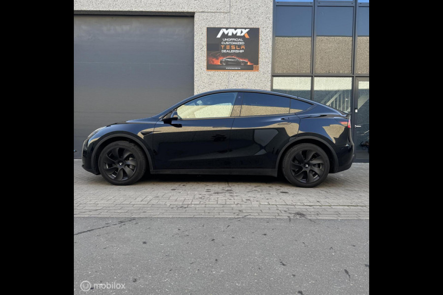 Tesla Model Y RWD MiC AMD RYZEN MMX PACK