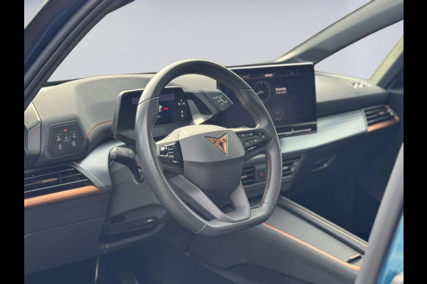 CUPRA Born Copper Edition One 62 kWh, 1e eigenaar,panoramadak, 20 inch, camera, LED verlichting , alle opties,NL auto met nap