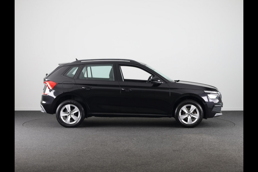 Škoda Kamiq 1.0 TSI Ambition 110 pk | Navigatie via App | Parkeersensoren achter | Apple Carplay/Android Auto | Cruise control | LED koplampen |