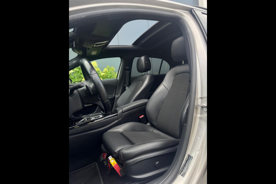Mercedes-Benz A-Klasse 220 AMG M2020 PANO NAVI CAMERA PDC SPORTVELGEN