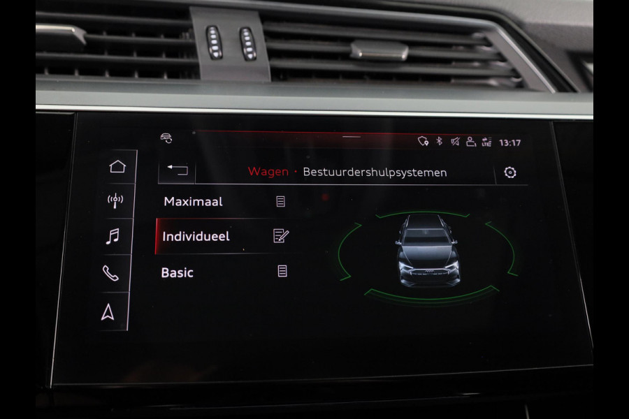 Audi e-tron e-tron 50 quattro Launch edition plus 71 kWh 313pk | Panoramadak | Lederen bekleding | Adaptieve cruise controle | Elektrisch verstelbare voorstoelen | Memory