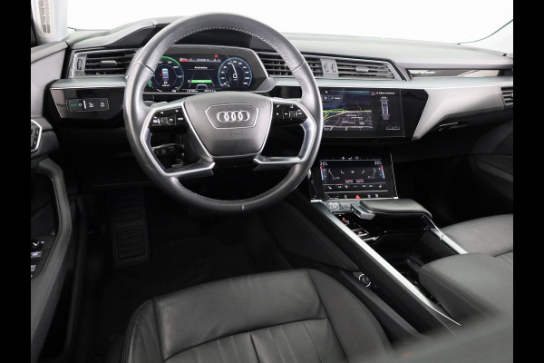 Audi e-tron e-tron 50 quattro Launch edition plus 71 kWh 313pk | Panoramadak | Lederen bekleding | Adaptieve cruise controle | Elektrisch verstelbare voorstoelen | Memory