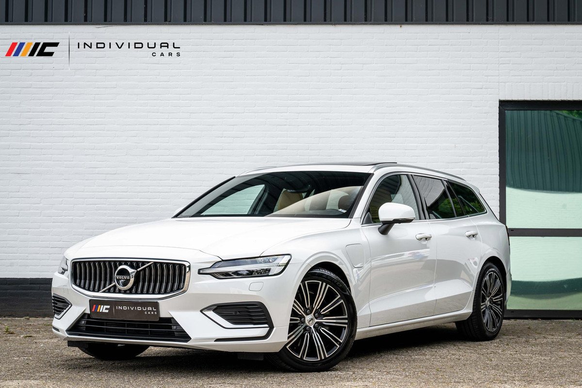 Volvo V60 2.0 T6 Recharge AWD Inscription LONG RANGE Massage Volvo V60 2.0 T6 Recharge AWD Inscription LONG RANGE Massage