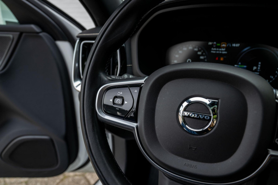 Volvo V60 2.0 T6 Recharge AWD Inscription LONG RANGE Massage